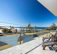 DOLPHIN VIEWS - Whitsundays Accommodation