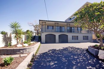 Government Road 13 - Whitsundays Accommodation 5