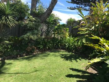 Ocean House At Mollymook - Whitsundays Accommodation 6