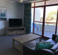 FATHOMS 19 - Whitsundays Accommodation