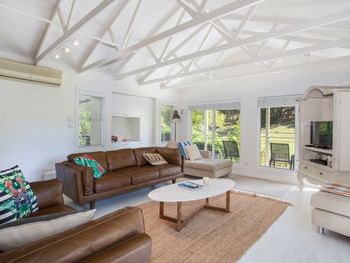 Pantowora - Whitsundays Accommodation 3