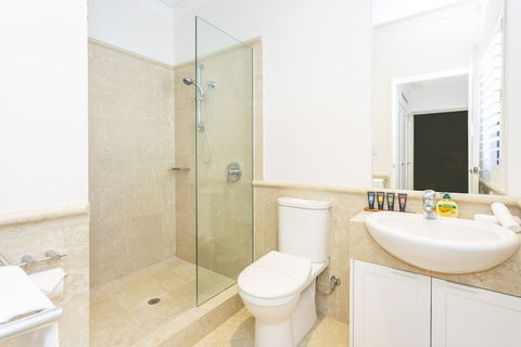 Cottesloe Waters Apartment - Whitsundays Accommodation 1