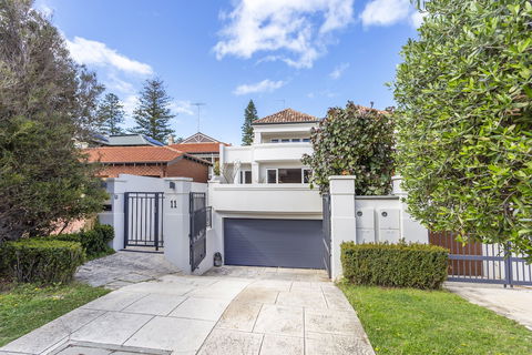 Cottesloe Waters Apartment - Whitsundays Accommodation 0