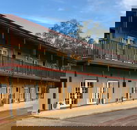 Settlers Hotel York - Whitsundays Accommodation