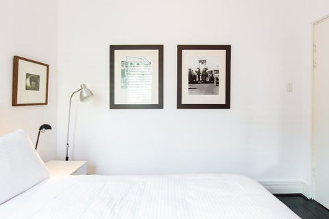 The Double Bay Executive Apartment - Whitsundays Accommodation 3