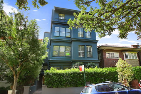 I Can View Woolloomooloo - Whitsundays Accommodation 0
