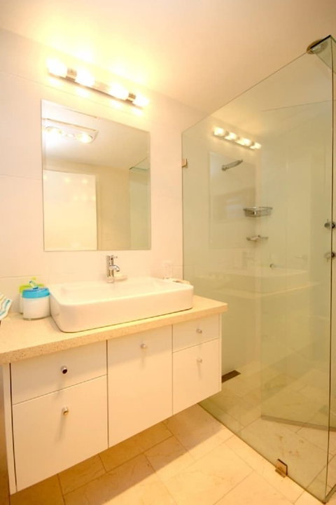 Lorikeet 2 - Whitsundays Accommodation 3