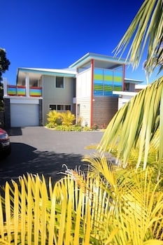 Lorikeet 2 - Whitsundays Accommodation 0