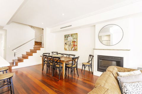 Cottesloe Aqua Retreat - Executive Escapes - Whitsundays Accommodation 6
