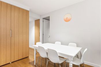 Light Tower Apartment - Whitsundays Accommodation 6