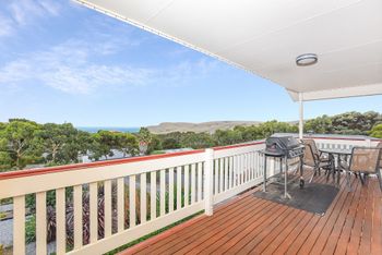 Serenity By The Sea - Whitsundays Accommodation 2