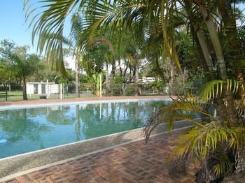 Beaches Of Byron - Whitsundays Accommodation 5