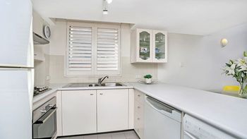 The Apartment Service ALEXA - Whitsundays Accommodation 4