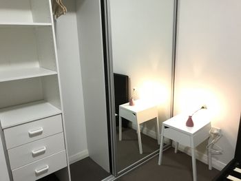 Chic & Cosy Apartment Near Airport & CBD - Whitsundays Accommodation 4