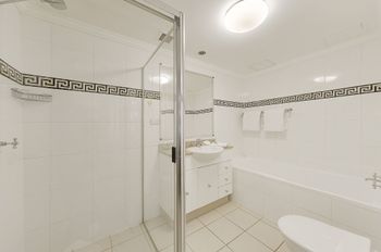 Wyndel Brown Street One Bedroom - Whitsundays Accommodation 4