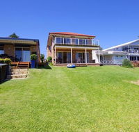 Luxury Waterfront House - Whitsundays Accommodation