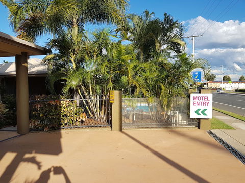 Rockhampton Palms Motor Inn - Whitsundays Accommodation 1