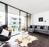 Executive Two Bed Penthouse Studio in the City - Whitsundays Accommodation