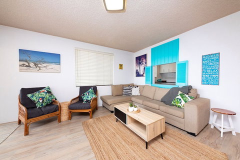 Hibiscus Court Unit 4 - Whitsundays Accommodation 0