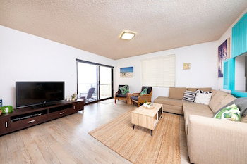 Hibiscus Court Unit 4 - Whitsundays Accommodation 6