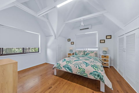 Coastal Cottage - Cannonvale - Whitsundays Accommodation 4