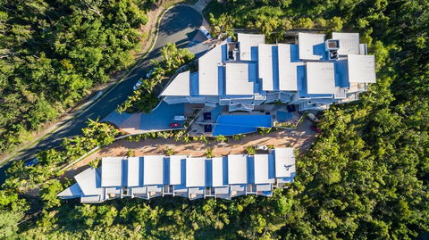 Azure Sea Whitsunday Resort - Whitsundays Accommodation 1