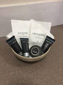 Golden Chain Wine Village Motor Inn - Whitsundays Accommodation 5