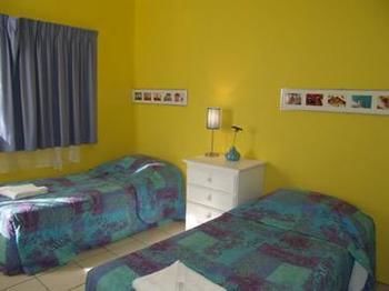 Palm Beach Holiday Resort - Whitsundays Accommodation 2