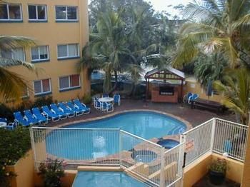 Palm Beach Holiday Resort - Whitsundays Accommodation 1
