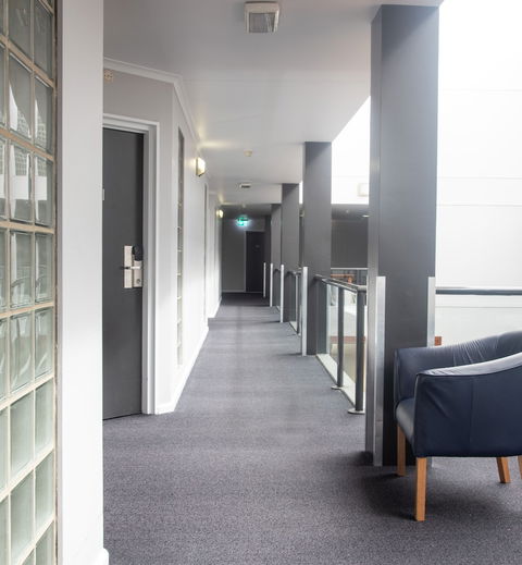 Madison Capital Executive Apartments - Whitsundays Accommodation 6