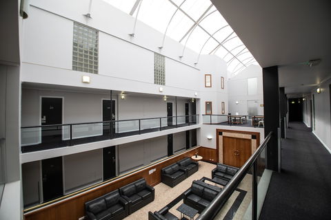 Madison Capital Executive Apartments - Whitsundays Accommodation 2