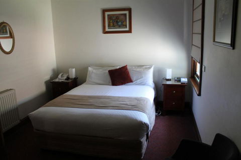 The Dormie House - On The Golf Course - Whitsundays Accommodation 4