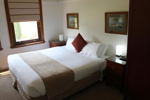 The Dormie House - On The Golf Course - Whitsundays Accommodation 2