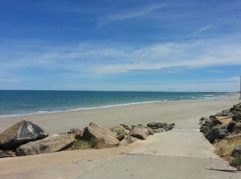 Acaill Accommodation Esplanade Living Self Check-In Self Check-Out - Whitsundays Accommodation 5