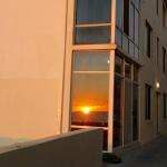 Acaill Accommodation Esplanade Living Self Check-In Self Check-Out - Whitsundays Accommodation 0