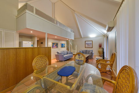 Osprey Holiday Village Unit 123 - Whitsundays Accommodation 1