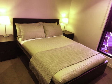 Southbank Platinum Tower Apartment - Whitsundays Accommodation 6