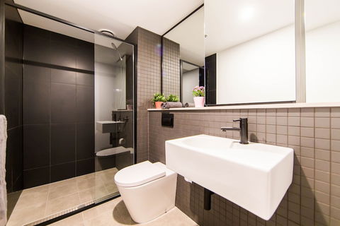 MidNight Apartment - Whitsundays Accommodation 6