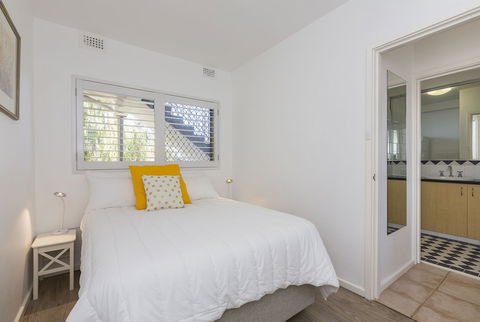 Cottesloe Marine Apartment - Whitsundays Accommodation 5
