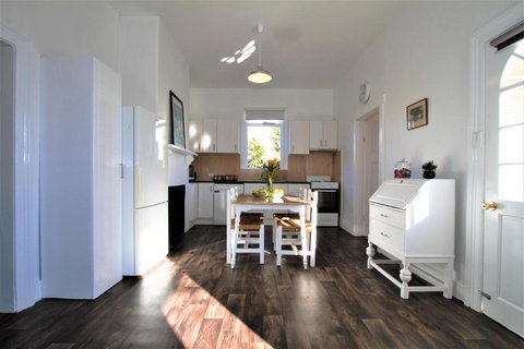 Horlock House - Whitsundays Accommodation 1