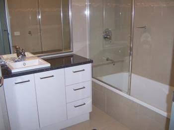 Harbour Views - Whitsundays Accommodation 4