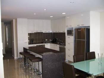 Harbour Views - Whitsundays Accommodation 3