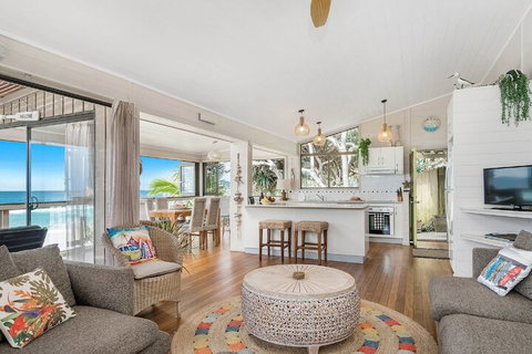 A PERFECT STAY - Moonstruck - Whitsundays Accommodation 7