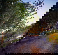 Dayboro Cottages  Llama Walks - Whitsundays Accommodation