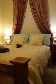 A Settler's Cottage - Whitsundays Accommodation 5