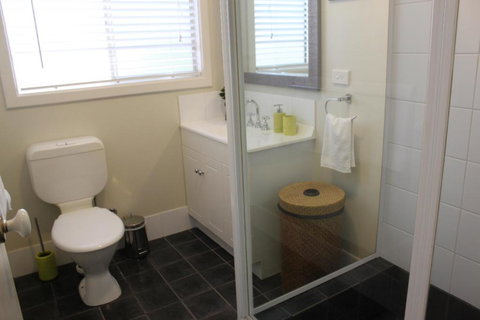 Franciscas Cottage - Whitsundays Accommodation 2