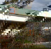 Platypus Park Country Retreat - Whitsundays Accommodation