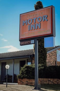 Denman Motor Inn - Whitsundays Accommodation 0