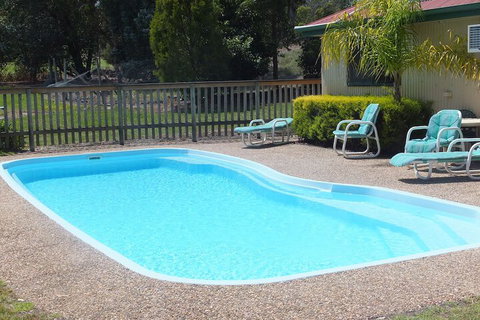 Lakes Entrance Country Cottages - Whitsundays Accommodation 4