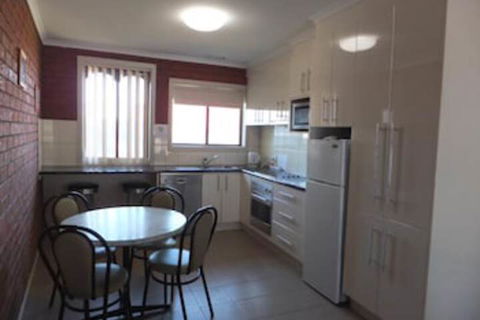 Paradise Holiday Apartments - Whitsundays Accommodation 3